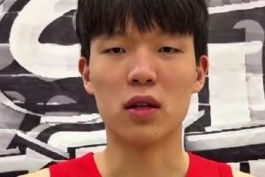 你是懂節(jié)目效果的??！當(dāng)楊瀚森說想要煙時 結(jié)果居然是這樣