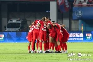 河南俱樂部酒祖杜康1-1梅州客家 阿奇姆彭頭球破門