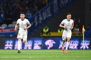 媒體人：申花“二老”吳曦、于漢超的狀態(tài)比國(guó)家隊(duì)很多人要好