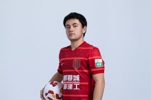 蓉城撤銷16歲艾比布拉中超報名<div   id=