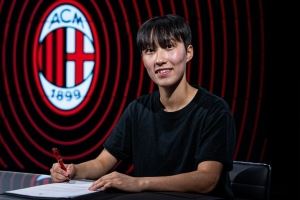 官方：米蘭和韓國女足國腳簽約三年<div   id=