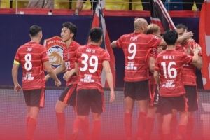 衷心感謝來到主場(chǎng)、為蓉城將士們吶喊助威的41307名球迷家人們<div   id=