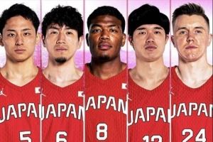 八村回歸存疑&霍金森狀態(tài)下滑<div   id=