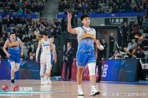 新疆感謝趙睿付出的努力與貢獻 愿他延續(xù)其職業(yè)生涯的精彩表現(xiàn)