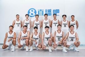 籃球隊出征軟件園杯 穿上匹克態(tài)極大三角4.0馳騁賽場