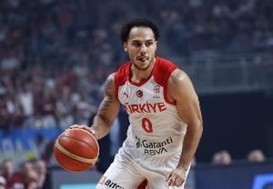 曾在NBA效力4個(gè)賽季<div   id=